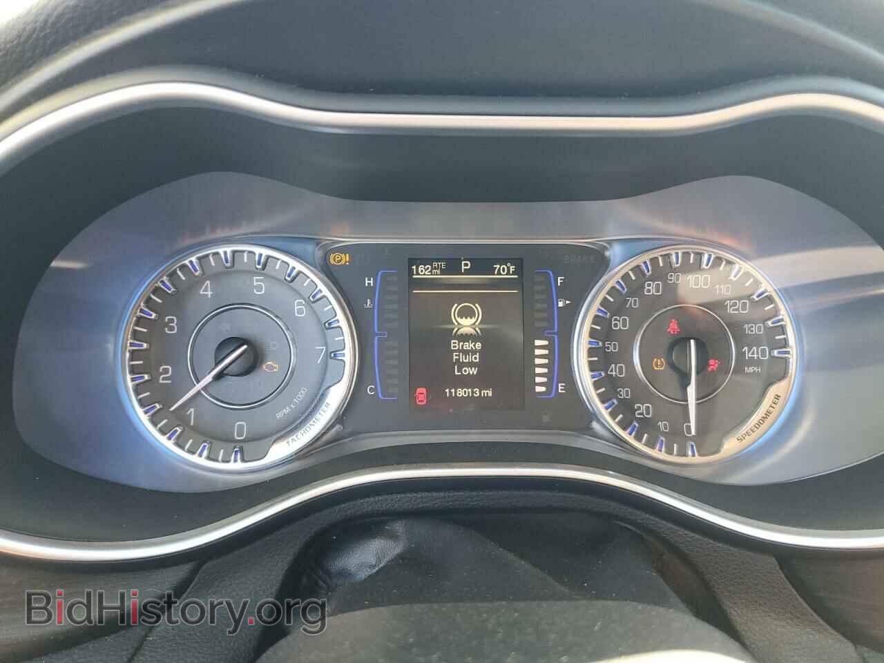 2015 CHRYSLER 200 - VIN: 1C3CCCAB3FN709236 - Фото 9