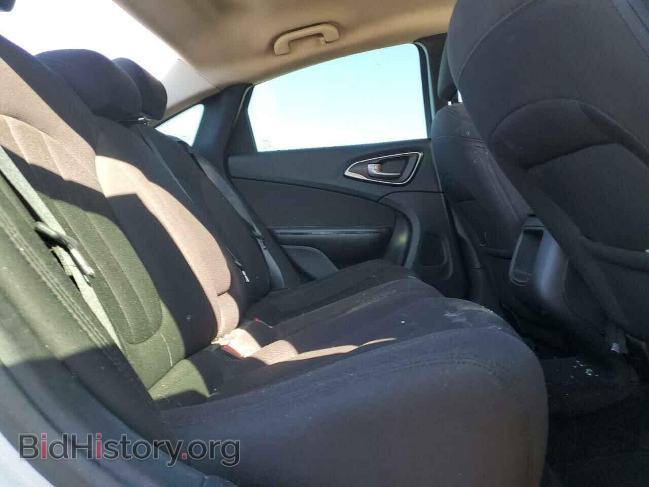 2015 CHRYSLER 200 - VIN: 1C3CCCAB3FN709236 - Фото 10
