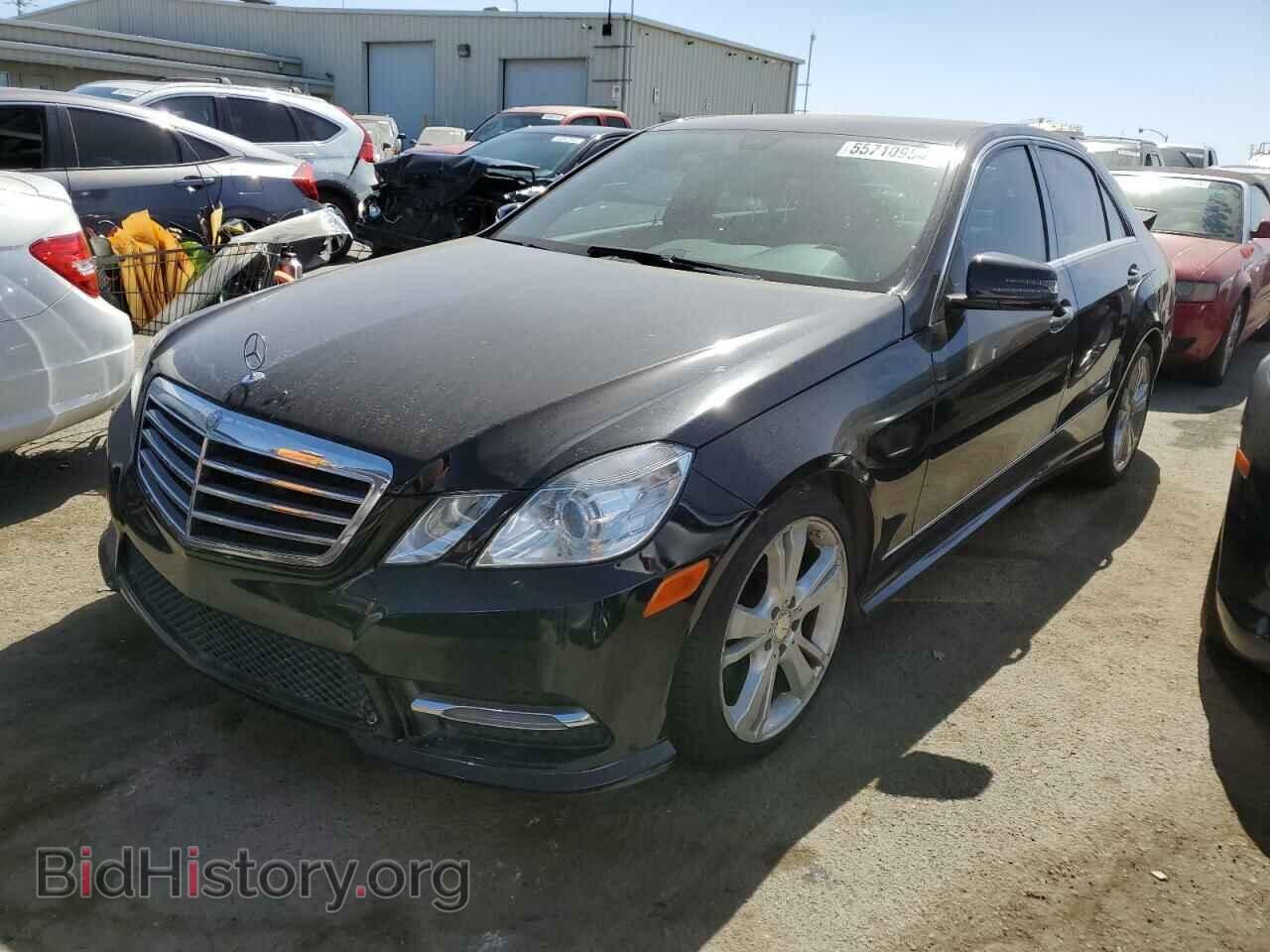 Photo WDDHF5KB5DA727864 - MERCEDES-BENZ E-CLASS 2013