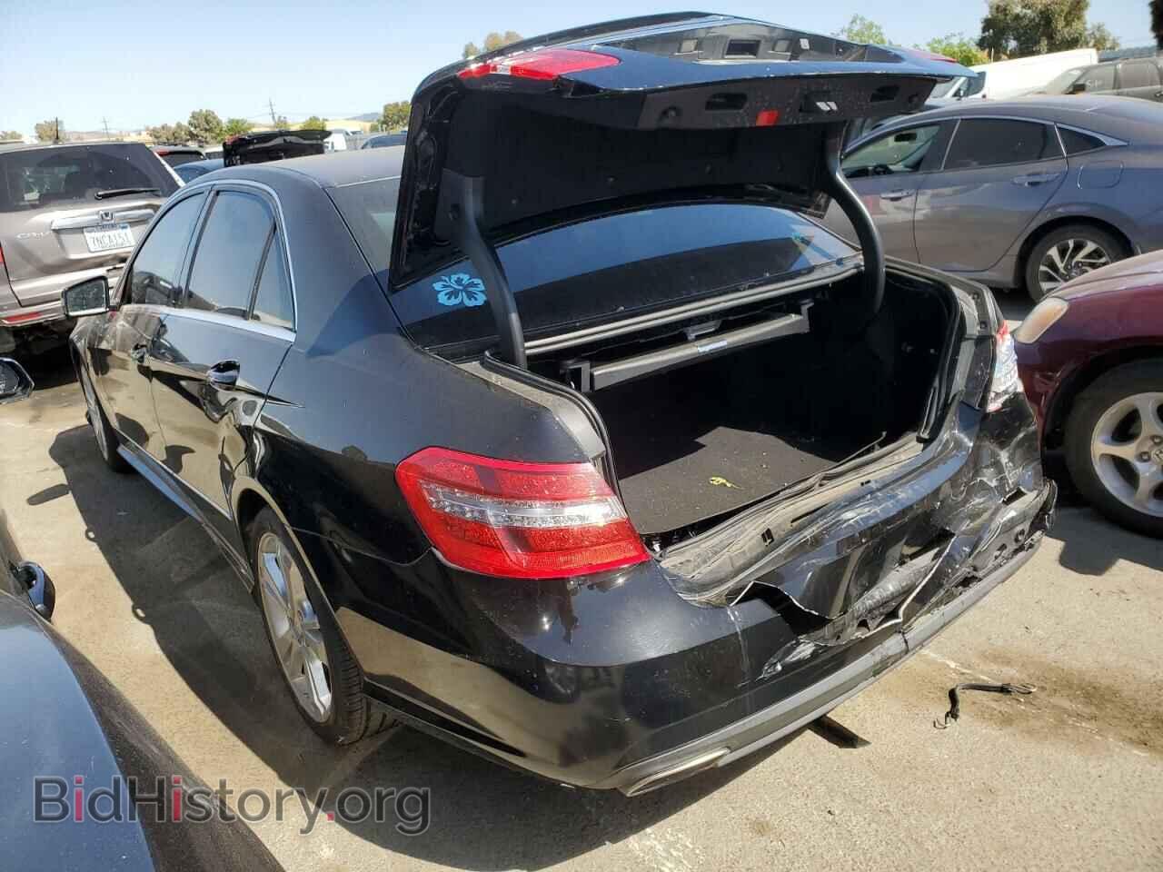2013 MERCEDES-BENZ E-CLASS - VIN: WDDHF5KB5DA727864 - Фото 2