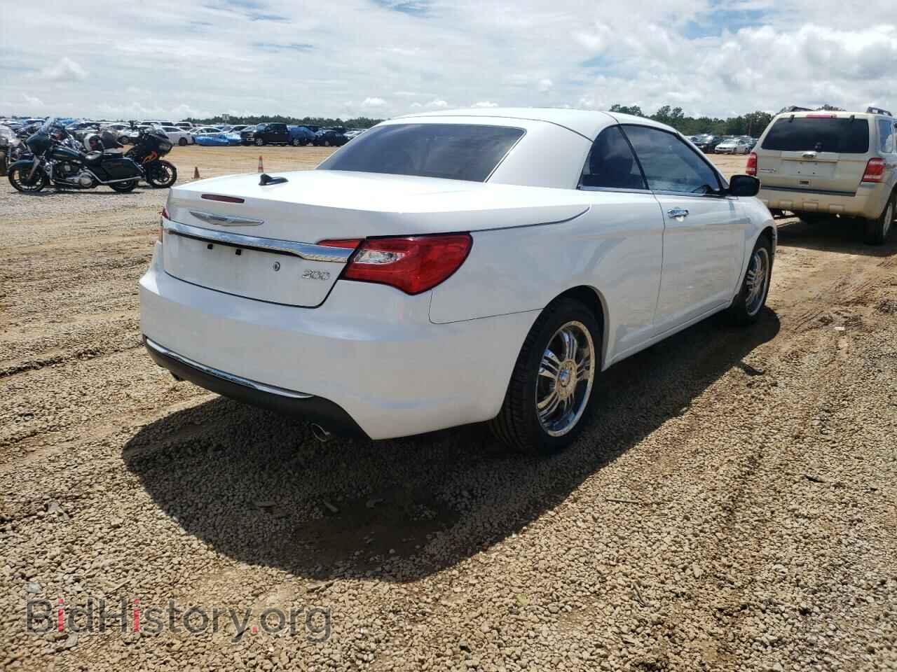 2013 CHRYSLER 200 - VIN: 1C3BCBFG9DN584279 - Фото 4