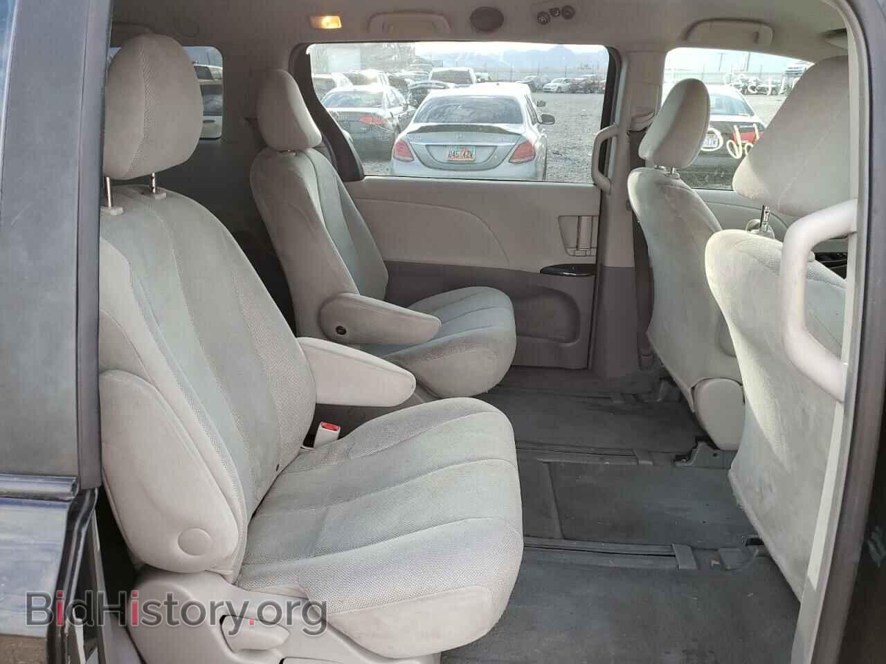 2011 TOYOTA All Models - VIN: 5TDZK3DC2BS018362 - Фото 6