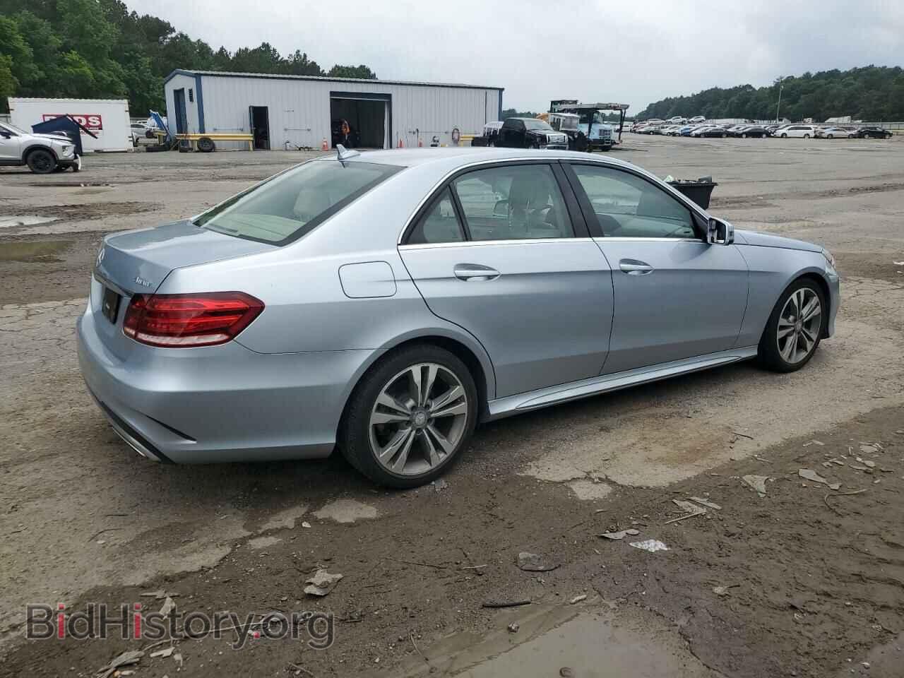 2016 MERCEDES-BENZ E-CLASS - VIN: WDDHF8JB2GB242146 - Фото 3