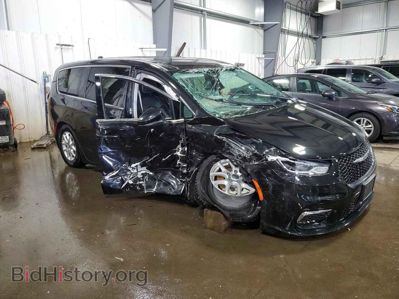 2023 CHRYSLER PACIFICA - VIN: 2C4RC1BG9PR525492 - Photo 4