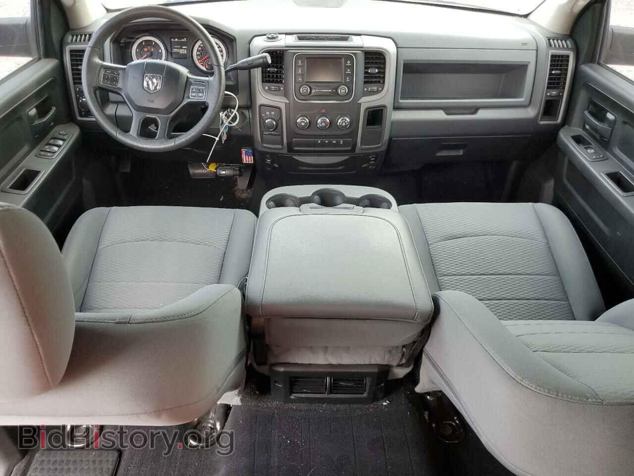 2018 RAM All Models - VIN: 3C6UR5HL3JG273327 - Фото 8