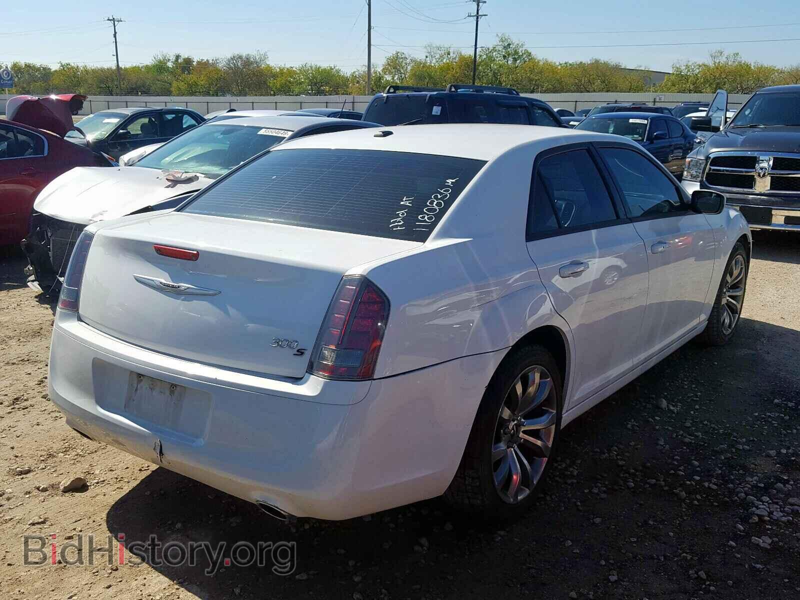 2014 CHRYSLER 300 - VIN: 2C3CCABG0EH222212 - Фото 4