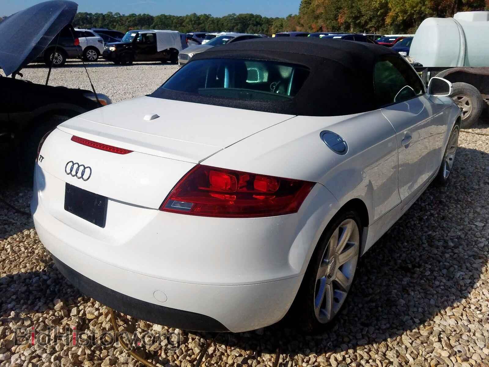 2008 AUDI TT - VIN: TRUMF38J281003444 - Фото 4