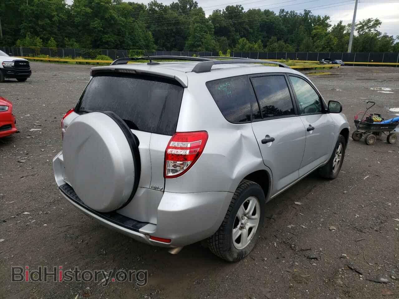 2011 TOYOTA RAV4 - VIN: 2T3BF4DV4BW115249 - Photo 4