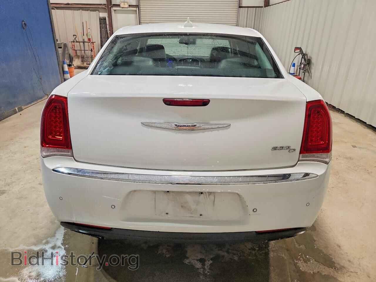 2017 CHRYSLER 300 - VIN: 2C3CCAEG5HH586819 - Фото 6