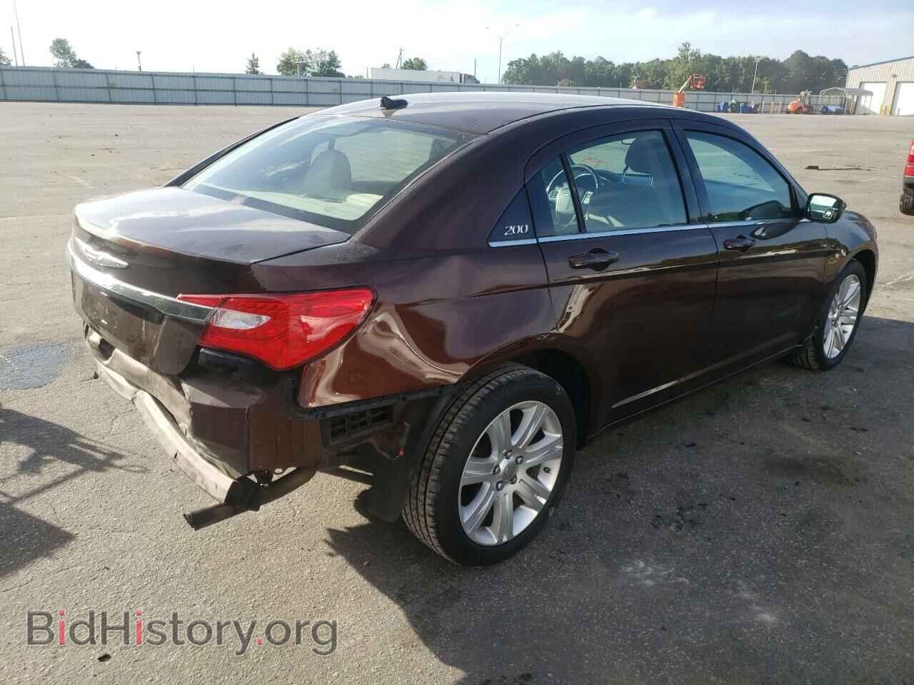 2012 CHRYSLER 200 - VIN: 1C3CCBBB8CN175722 - Фото 4