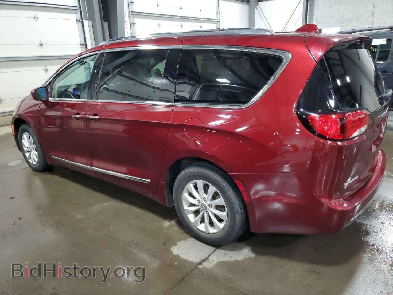 2018 CHRYSLER PACIFICA - VIN: 2C4RC1BG8JR132610 - Фото 2