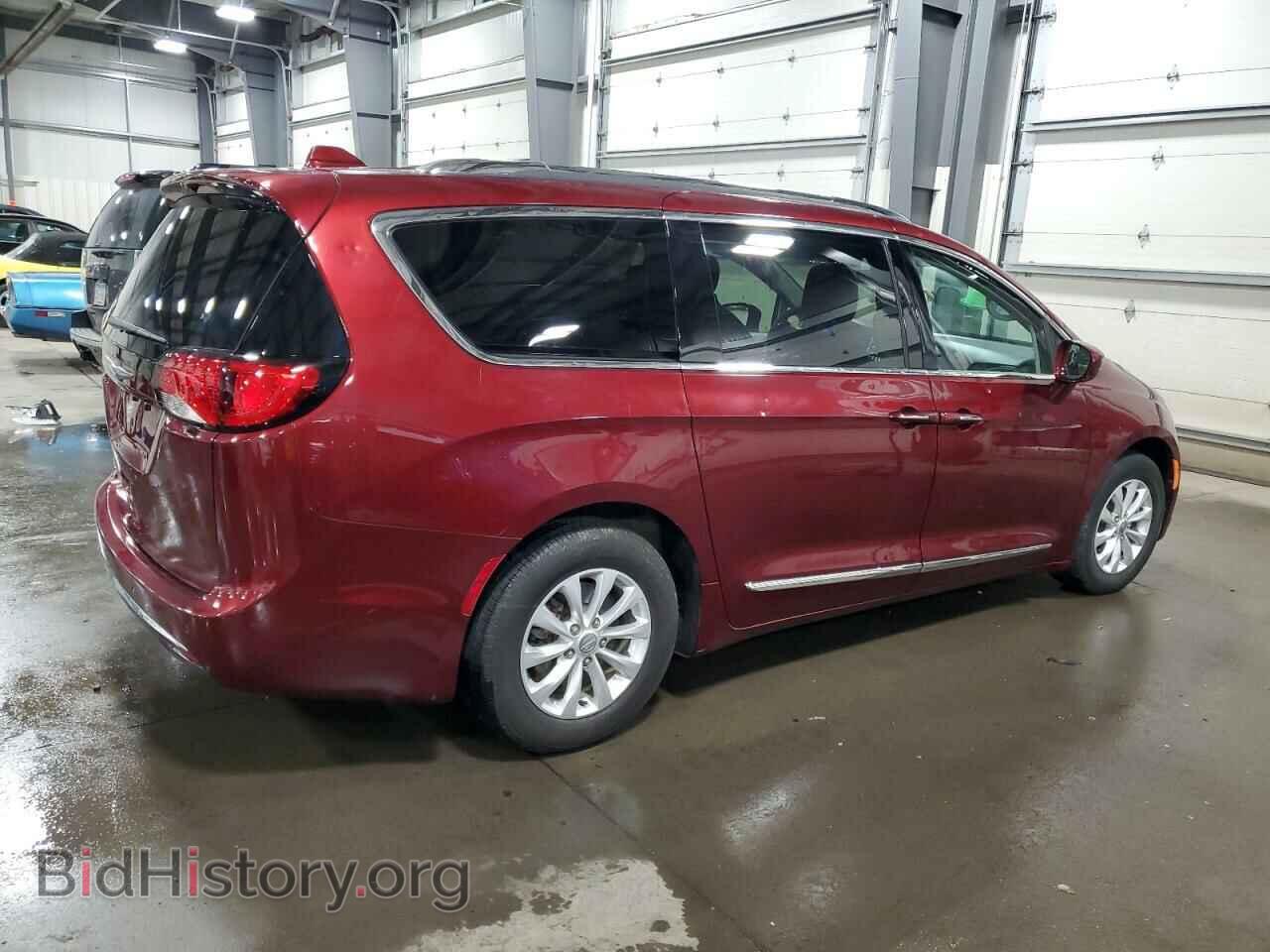 2018 CHRYSLER PACIFICA - VIN: 2C4RC1BG8JR132610 - Фото 3