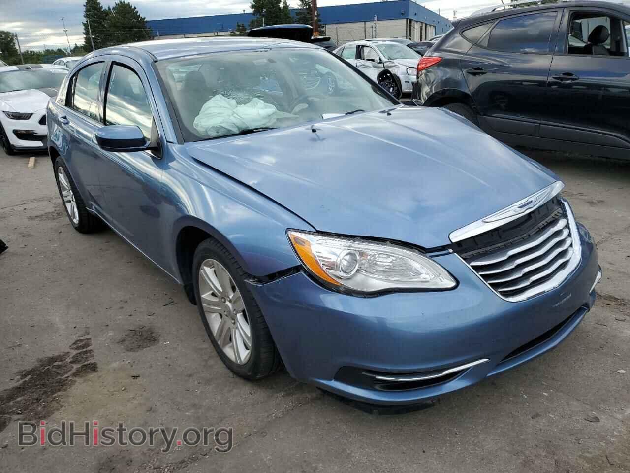 Photo 1C3BC1FB0BN612210 - CHRYSLER 200 2011