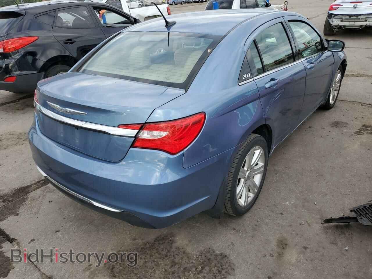 2011 CHRYSLER 200 - VIN: 1C3BC1FB0BN612210 - Фото 4