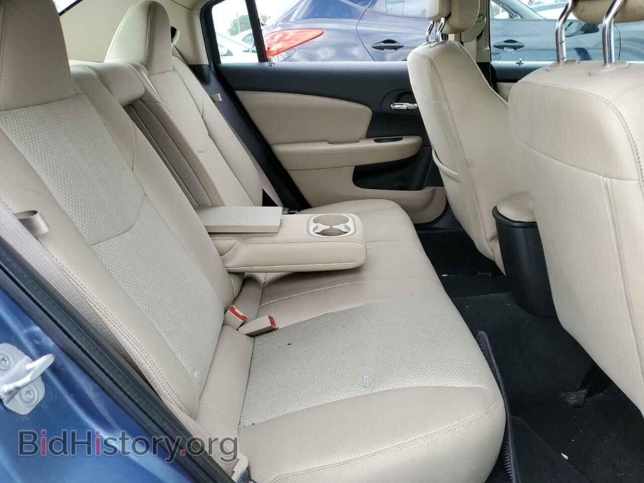 2011 CHRYSLER 200 - VIN: 1C3BC1FB0BN612210 - Фото 6