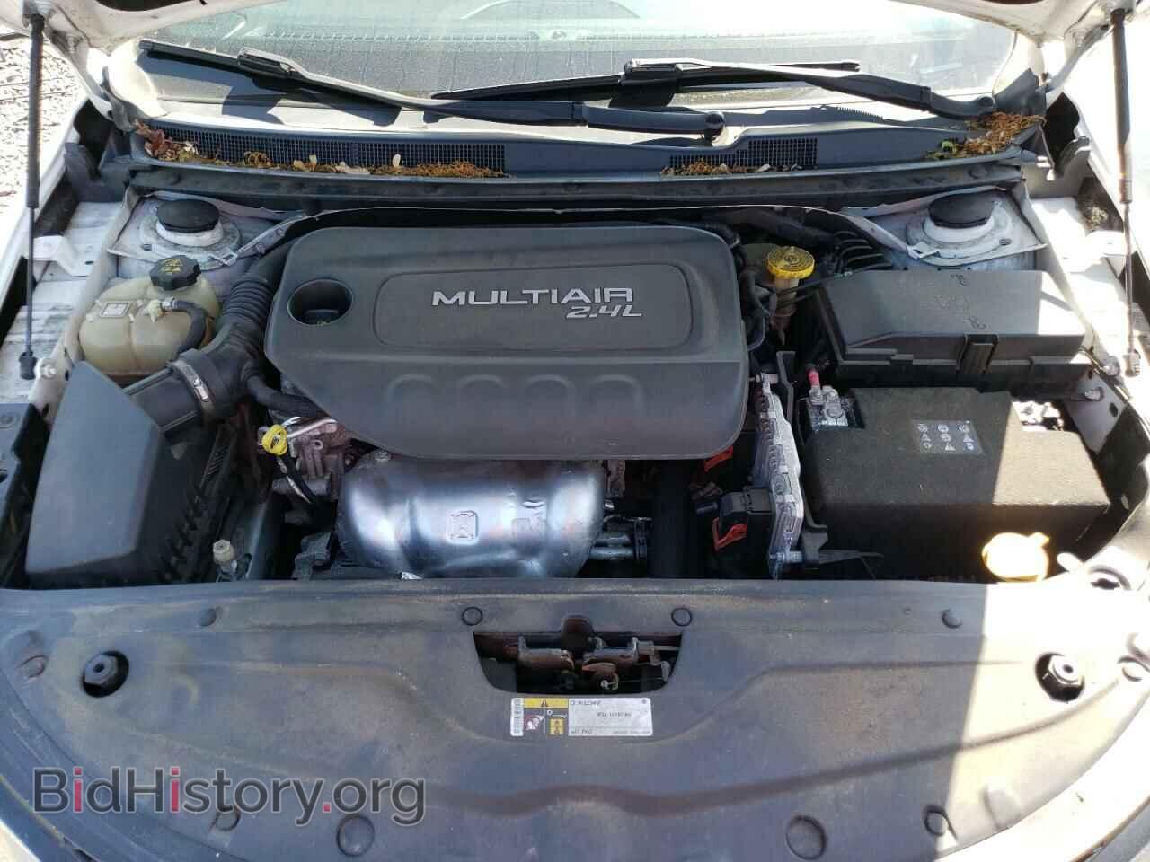 2015 CHRYSLER 200 - VIN: 1C3CCCBB3FN708439 - Фото 11