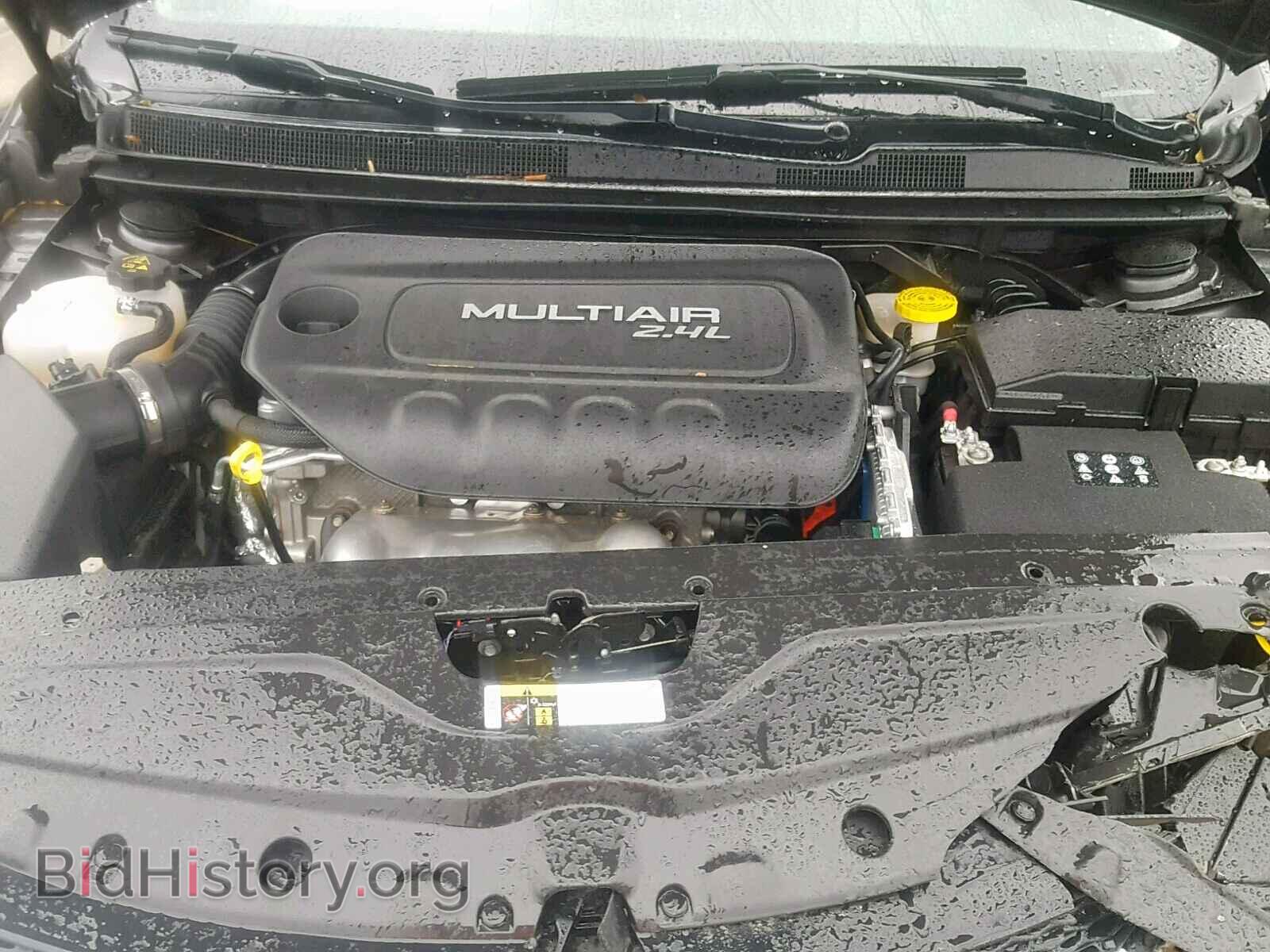 2016 CHRYSLER 200 - VIN: 1C3CCCAB7GN190922 - Фото 7