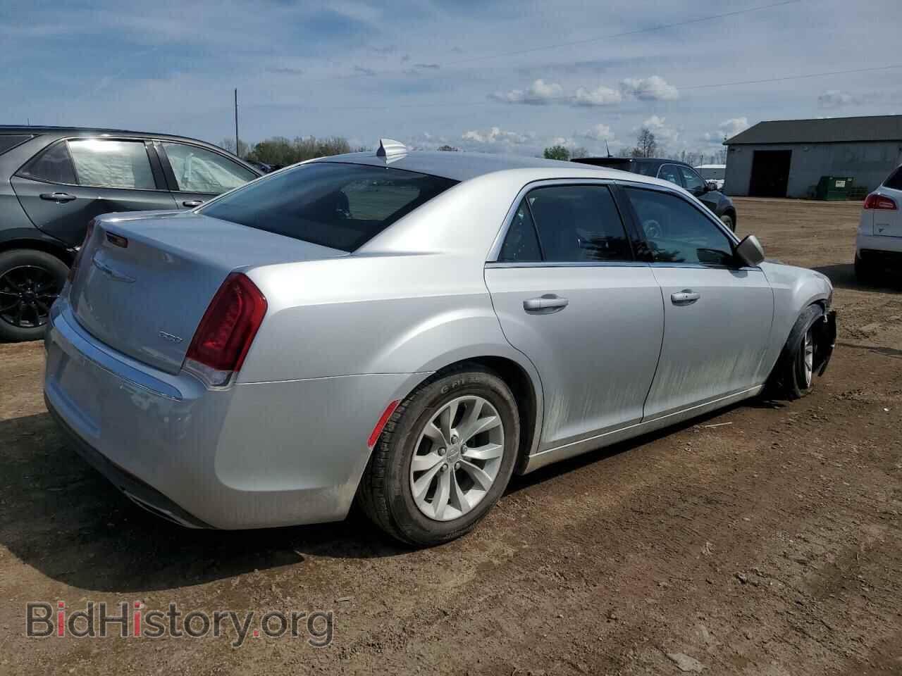 2021 CHRYSLER 300 - VIN: 2C3CCAAG1MH606354 - Фото 3