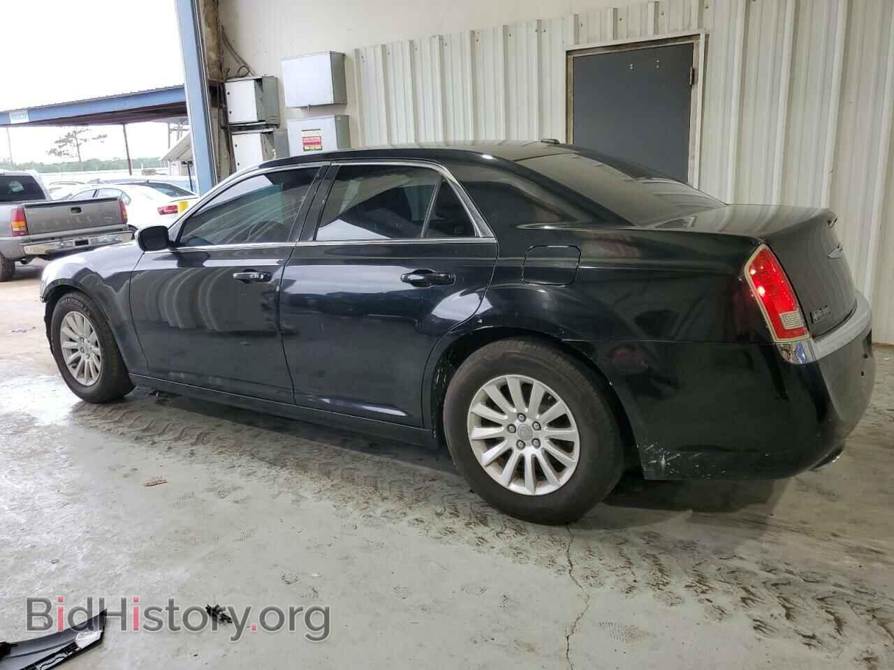 2013 CHRYSLER 300 - VIN: 2C3CCAAG8DH727074 - Фото 2