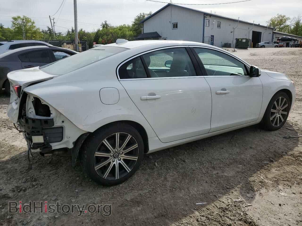 2017 VOLVO S60 - VIN: LYV402TKXHB126276 - Фото 3