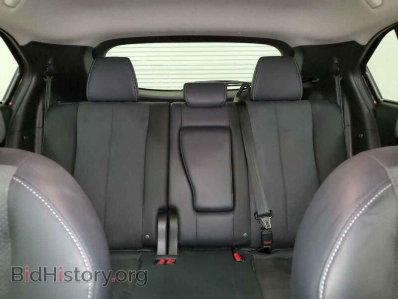 2024 Mitsubishi ECLIPSE (VIN JA4ATWAA6RZ020651) — фото 10 из 13