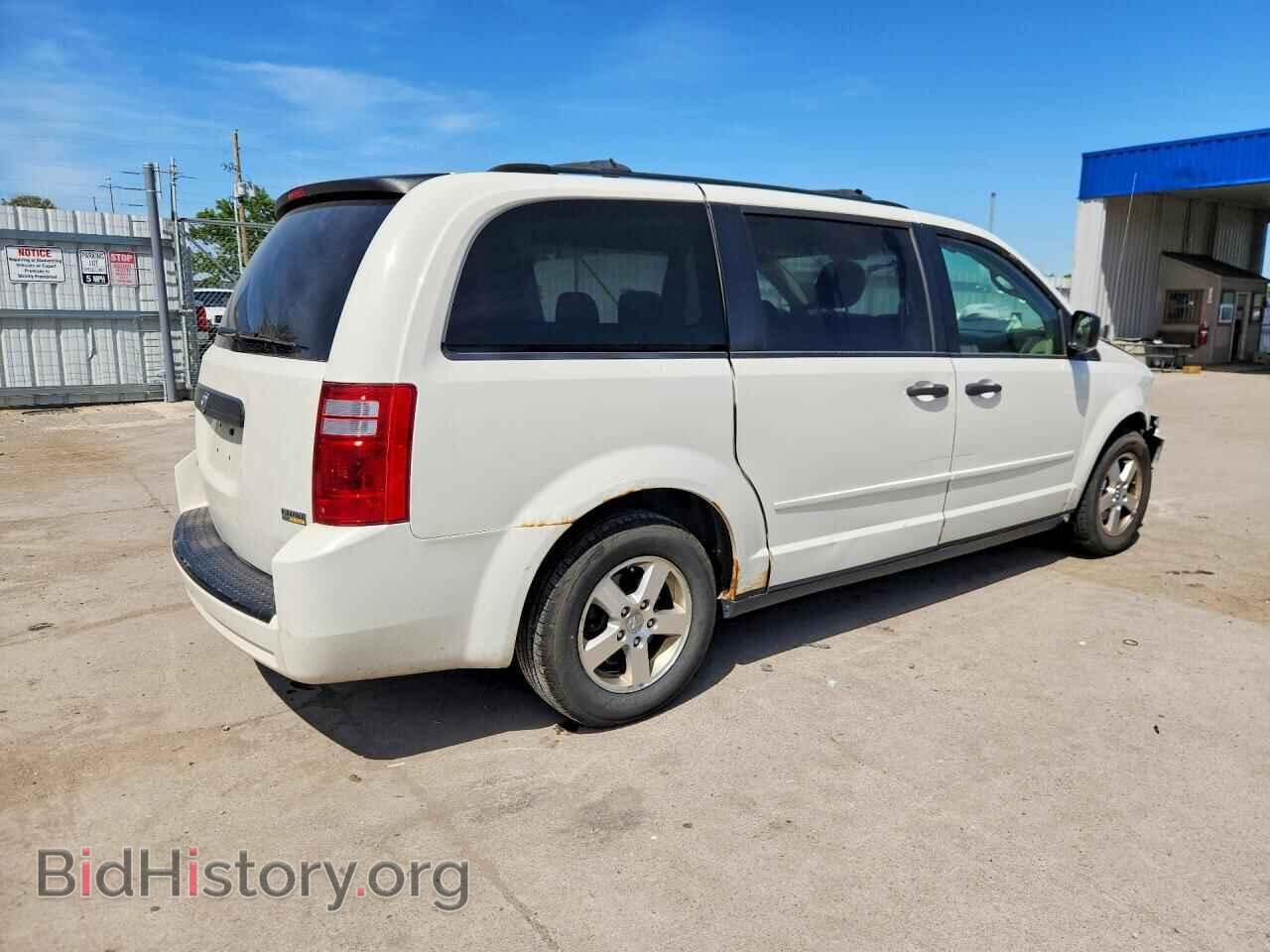 2008 DODGE CARAVAN - VIN: 1D8HN44HX8B112981 - Фото 3