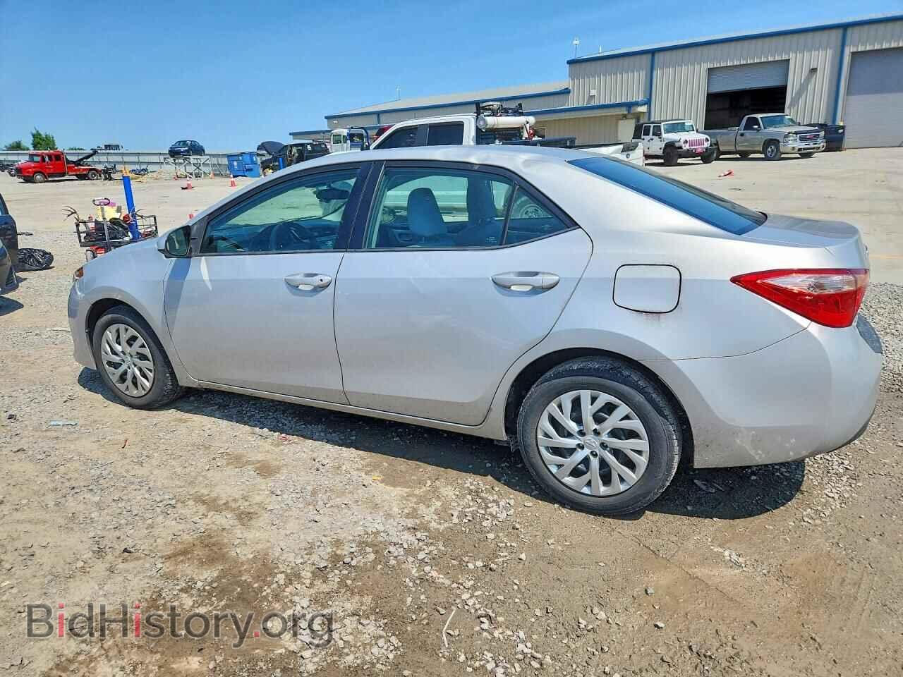 2017 TOYOTA COROLLA - VIN: 2T1BURHE6HC829495 - Фото 2