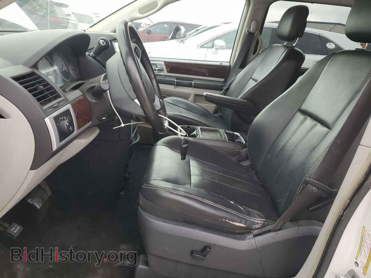2010 CHRYSLER MINIVAN - VIN: 2A4RR8D10AR430966 - Photo 7