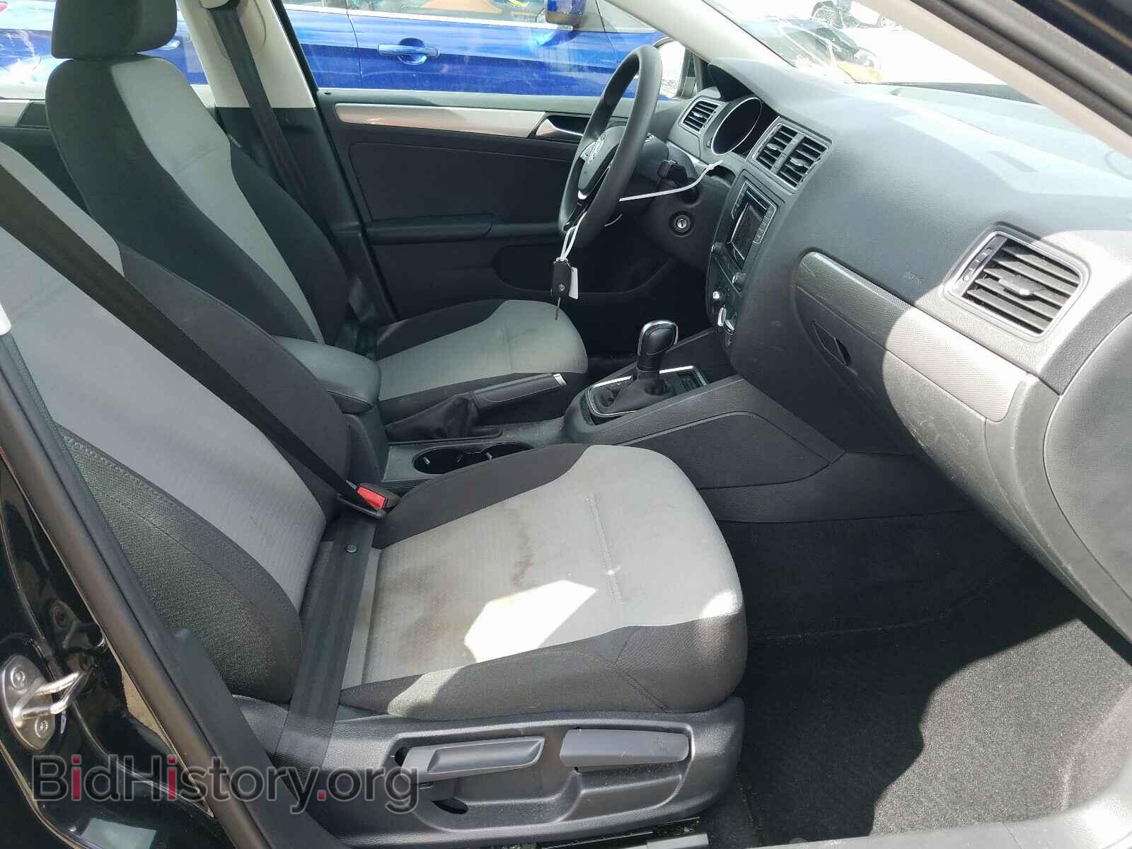 2017 VOLKSWAGEN JETTA - VIN: 3VW2B7AJ4HM335576 - Фото 5