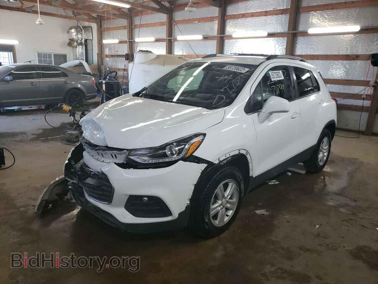 2019 CHEVROLET TRAX - VIN: 3GNCJPSB3KL220294 - Фото 2