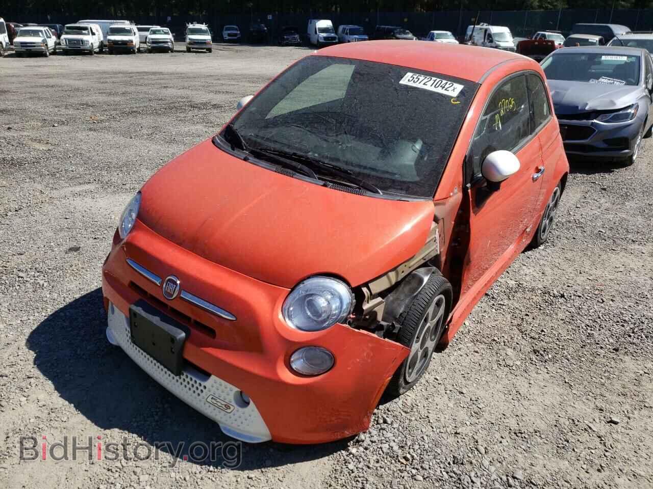2015 FIAT 500 - VIN: 3C3CFFGE5FT732771 - Фото 2