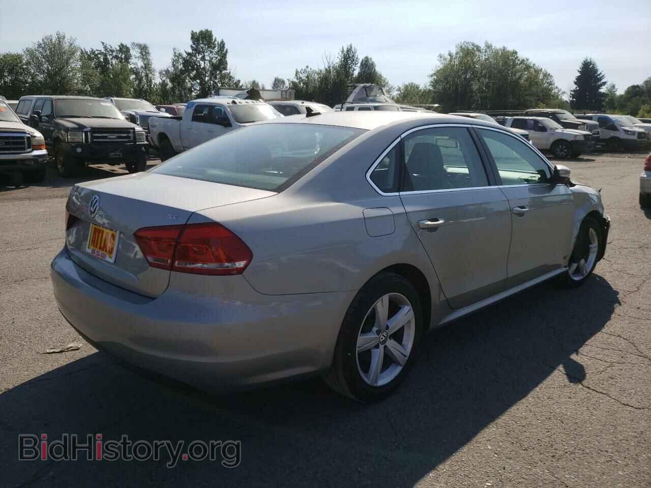2014 VOLKSWAGEN PASSAT - VIN: 1VWBP7A33EC009851 - Фото 4