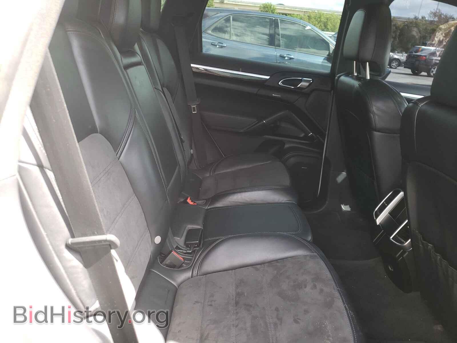 2017 PORSCHE CAYENNE - VIN: WP1AA2A24HKA86117 - Фото 6