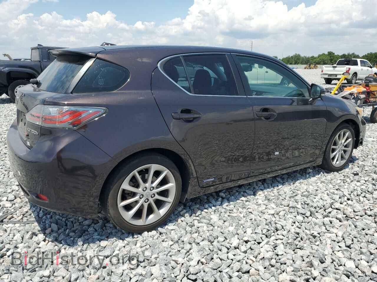 2011 LEXUS CT 200 - VIN: JTHKD5BH2B2012010 - Photo 3