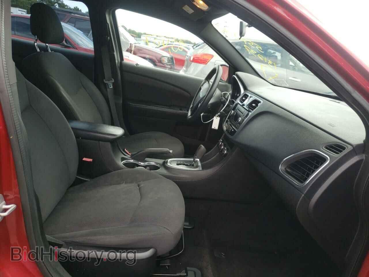 2014 CHRYSLER 200 - VIN: 1C3CCBAG1EN131237 - Фото 5