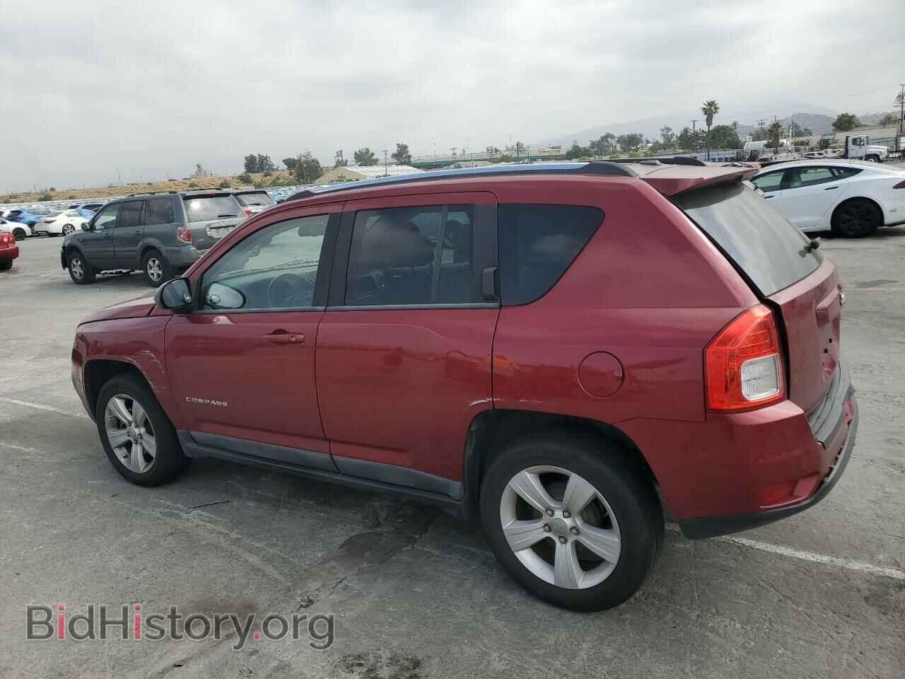 2011 JEEP COMPASS - VIN: 1J4NT1FB0BD139353 - Фото 2