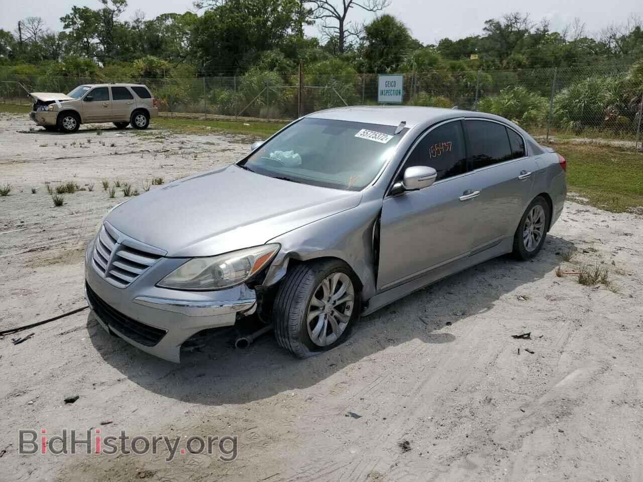2013 HYUNDAI GENESIS - VIN: KMHGC4DD2DU217621 - Фото 2
