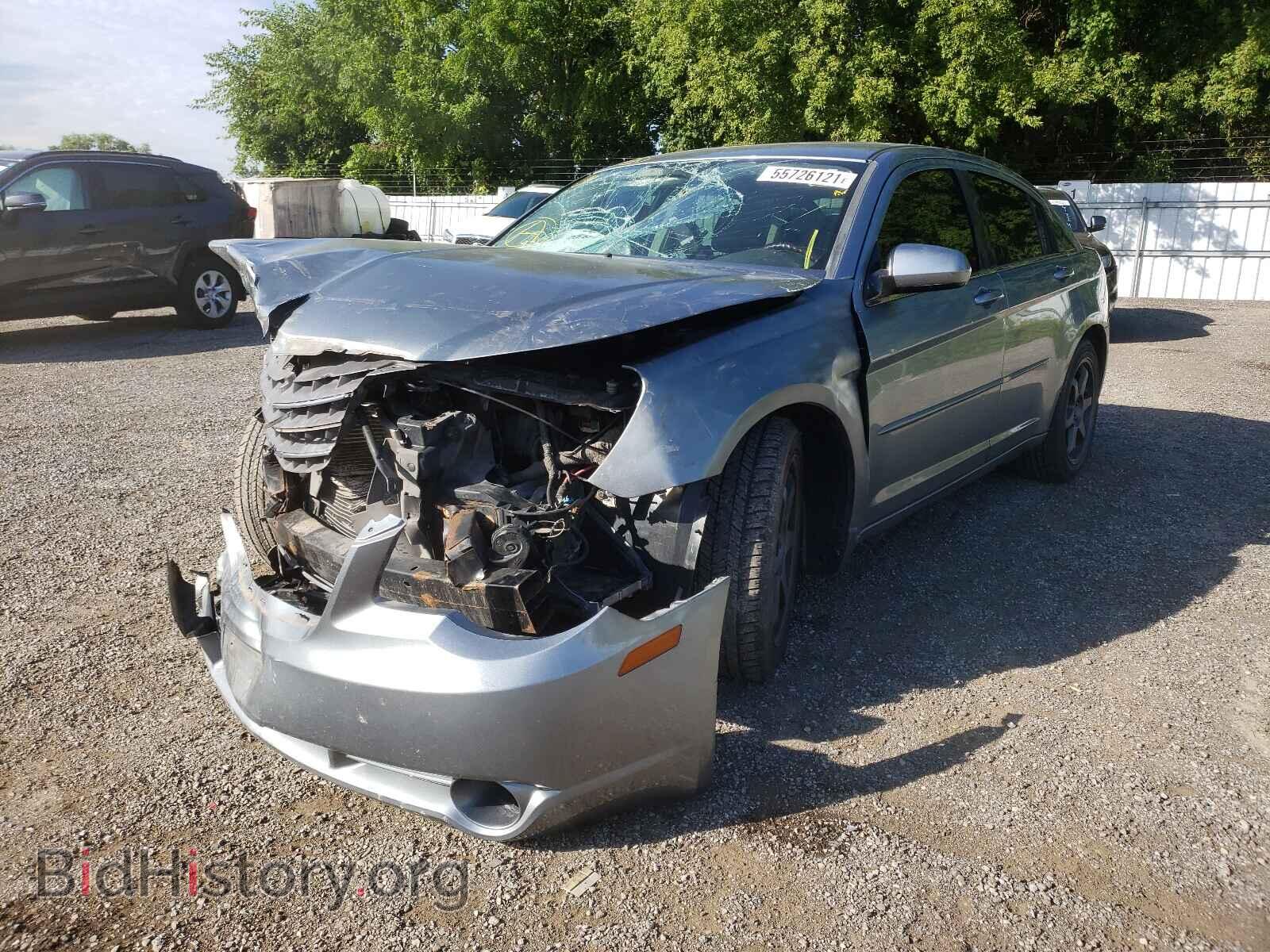 2010 CHRYSLER SEBRING - VIN: 1C3CC5FV0AN217576 - Фото 2