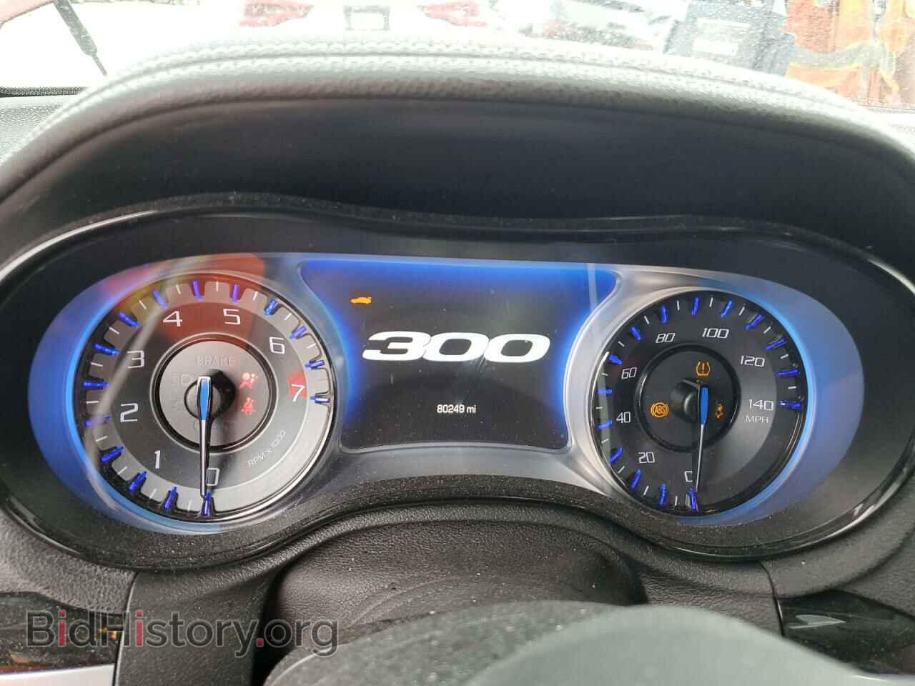 2018 CHRYSLER 300 - VIN: 2C3CCAGG7JH191849 - Photo 9