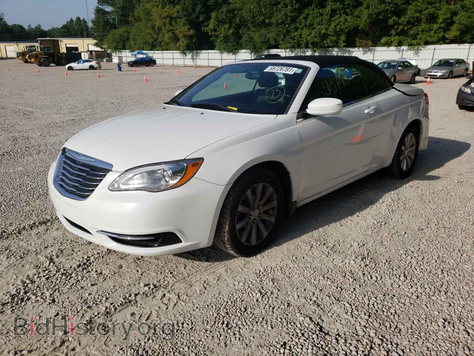 2012 CHRYSLER 200 - VIN: 1C3BCBEB3CN119209 - Фото 2