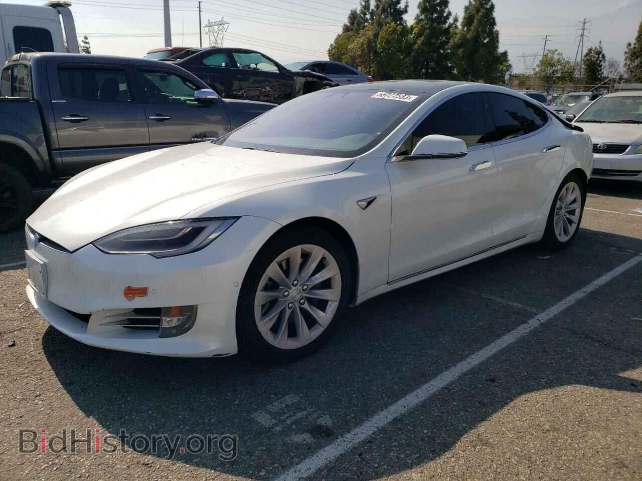 Photo 5YJSA1E23LF360679 - TESLA MODEL S 2020