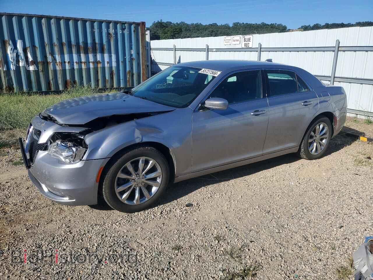 Фотография 2C3CCARG3FH736627 - CHRYSLER 300 2015