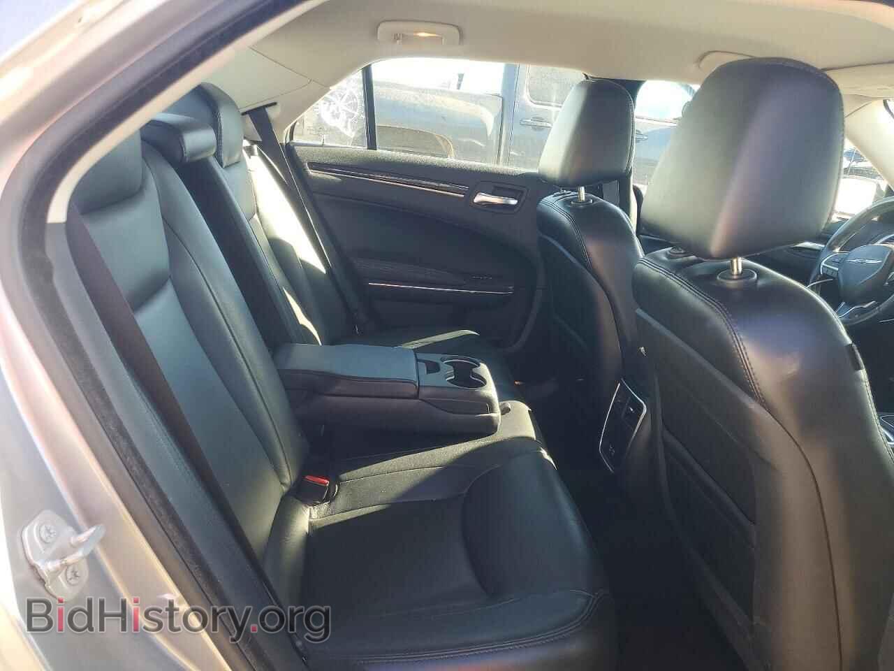 2015 CHRYSLER 300 - VIN: 2C3CCARG3FH736627 - Фото 10