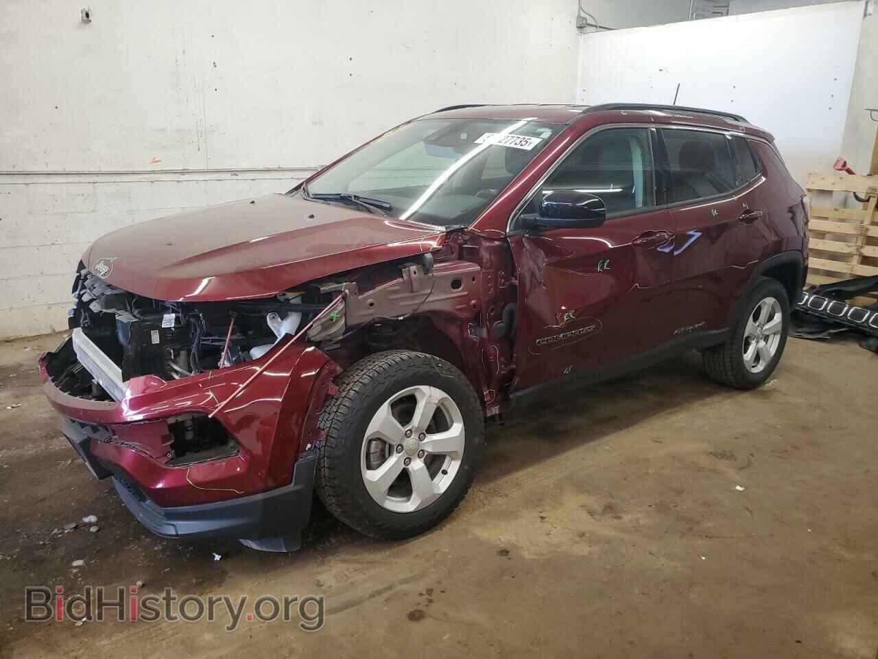 Photo 3C4NJDBBXNT183880 - JEEP COMPASS 2022