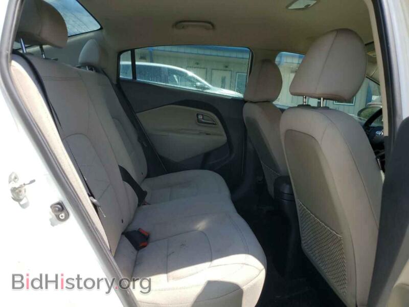 2014 Kia RIO (VIN KNADN4A32E6328153) — photo 10 of 12