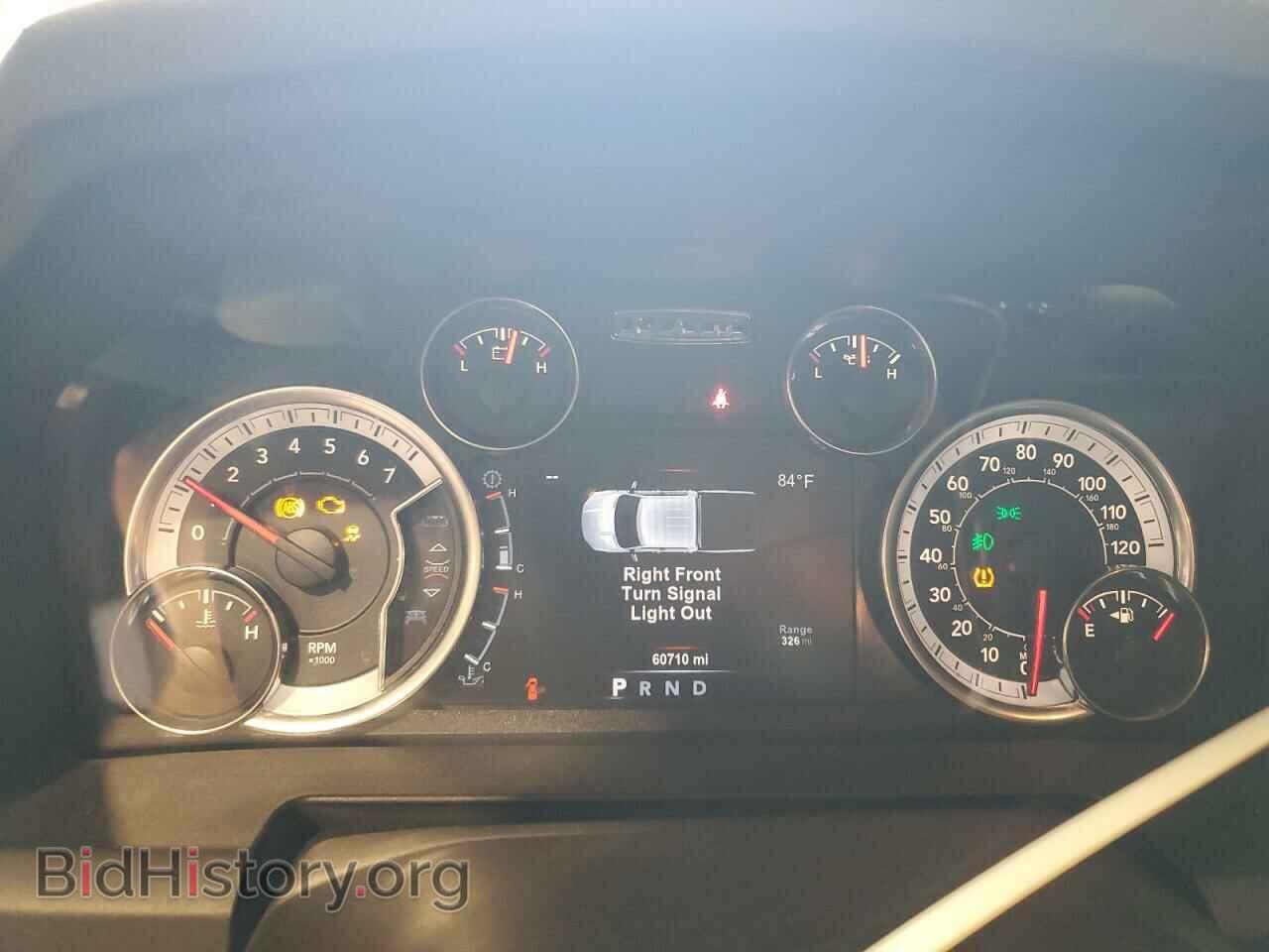 2018 RAM 1500 - VIN: 1C6RR7LT2JS247786 - Фото 9