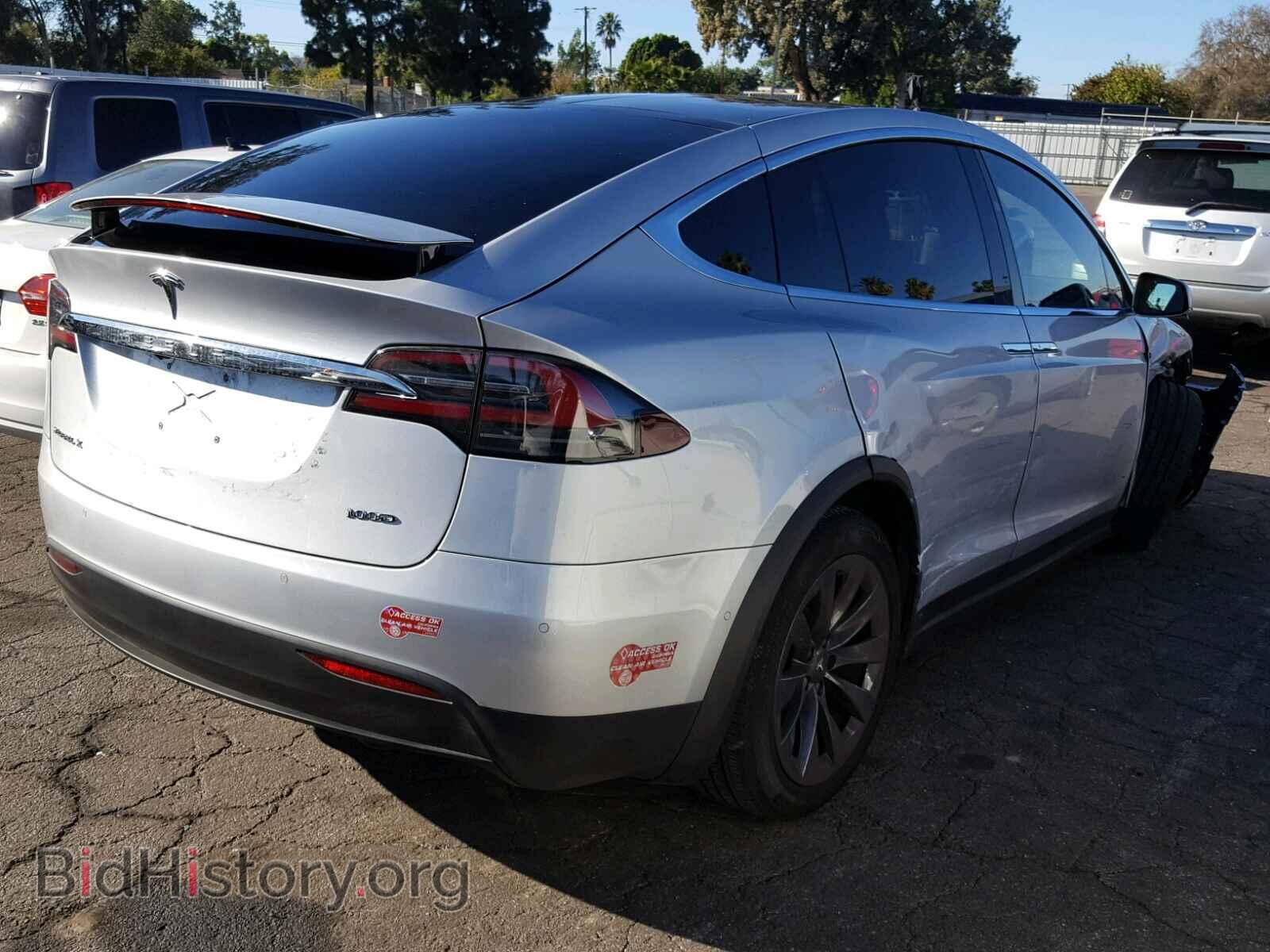 2017 TESLA MODEL X - VIN: 5YJXCDE25HF068332 - Photo 4