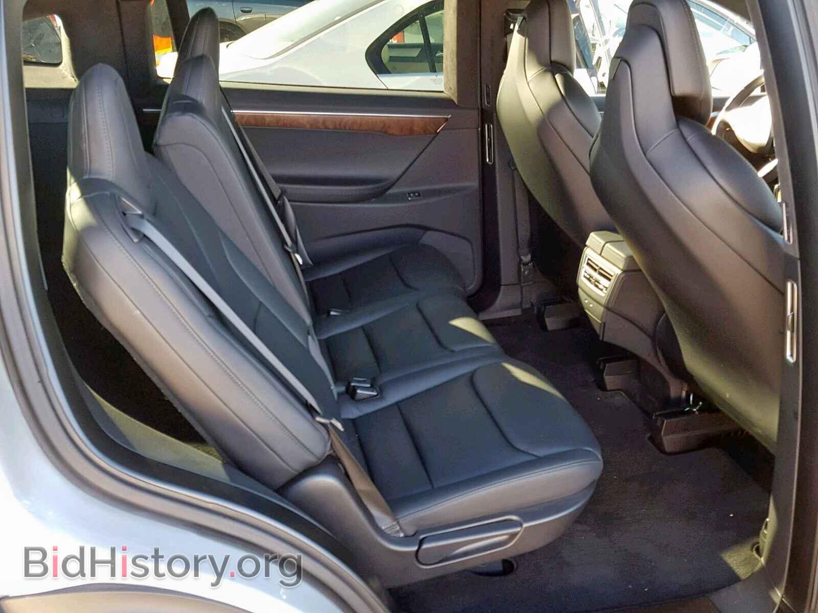 2017 TESLA MODEL X - VIN: 5YJXCDE25HF068332 - Photo 6