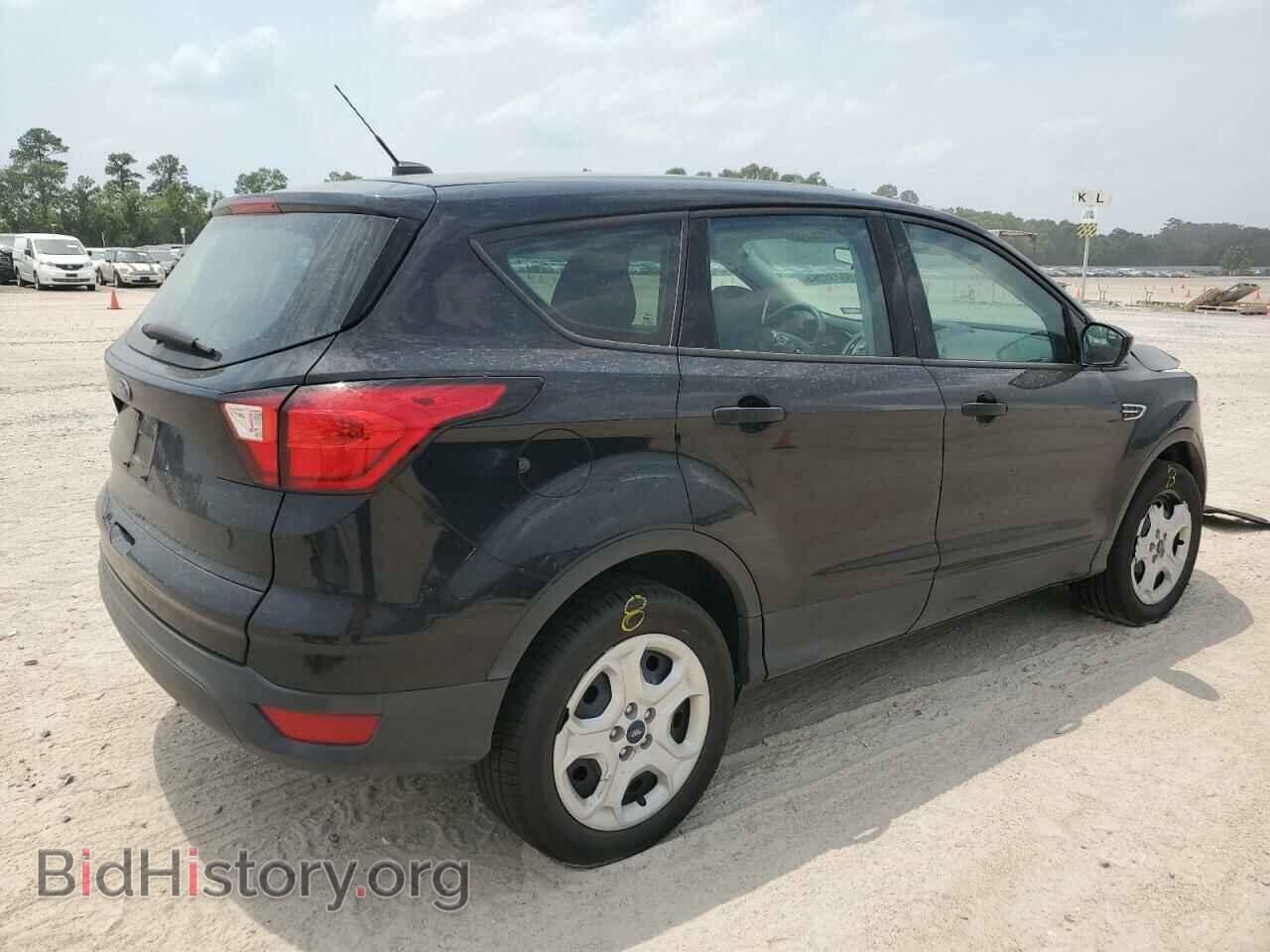 2019 FORD ESCAPE - VIN: 1FMCU0F7XKUB85820 - Фото 3