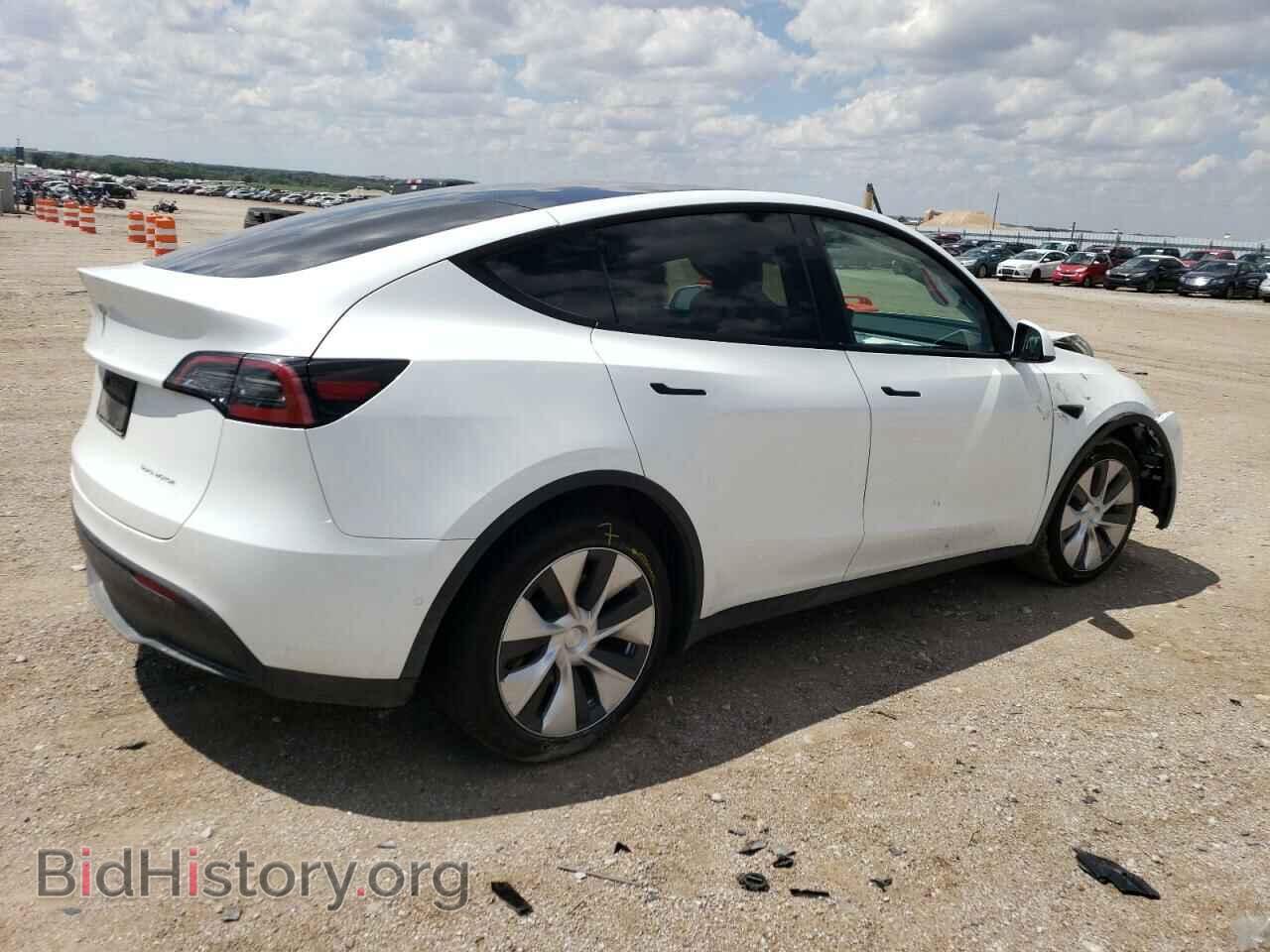 2022 TESLA MODEL Y - VIN: 7SAYGAEE5NF543039 - Photo 3